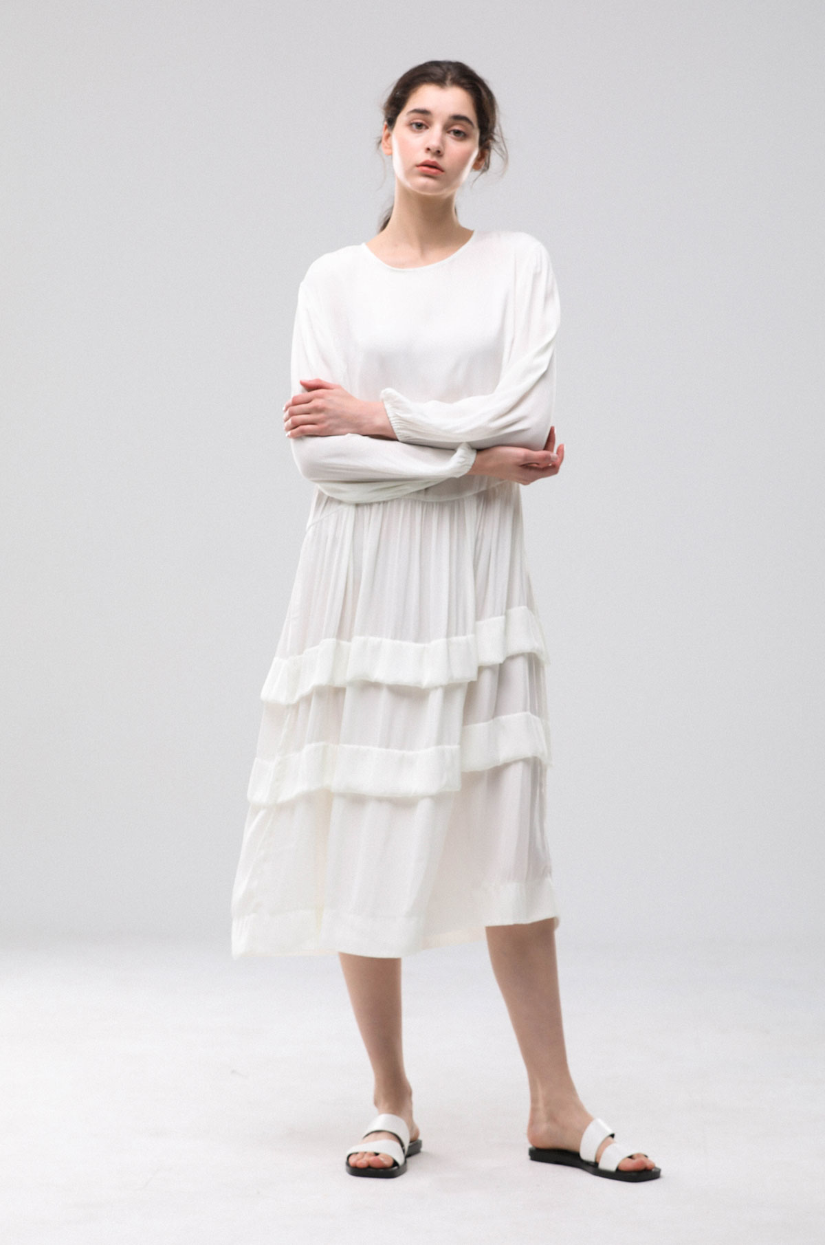 POOCION Satin Dress (White)